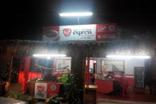 Di Depok, Makan Soto...