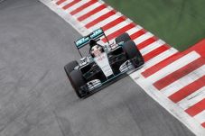 Hamilton Kunci Pole...