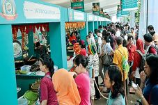 Puaskan 90.000 Penikmat...