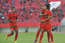 Persis Harus Cetak Banyak...