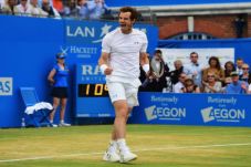 Andy Murray Juara Turnamen...