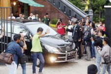 KPK Curigai Pahri Azhari