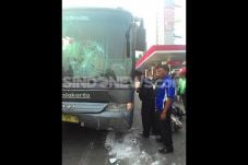 Kecelakaan Bus Transjakarta,...
