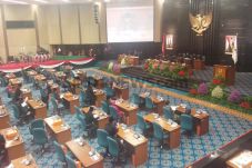 Ultah Jakarta, DPRD...