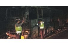 Terbakar, 40 Penumpang...