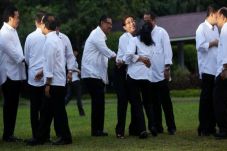 DPR: Menteri Bidang...