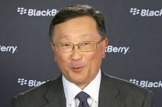 Bos BlackBerry Pertimbangkan...
