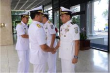 Kolonel Laut Zainudin...
