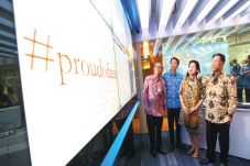 AXA Garap Media Sosial