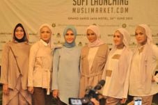 Zaskia Adya Mecca Rilis...