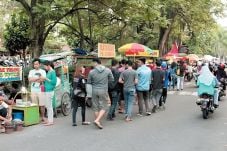 Ngabuburit Seru di Lembah...