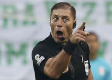 Pelatih Argentina Khawatir...