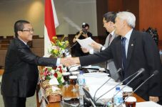 PAN: Reshuffle Kabinet...