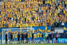 Swedia Coba Lampaui...