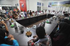 Perindo Sumbar Buka...