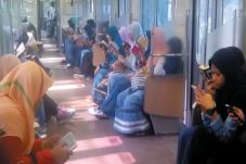 Gerbong KRL pun Berubah...