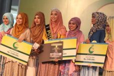 Putri Hijab 2015 Dapat...