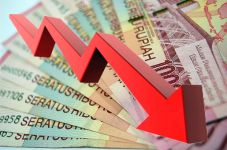 Rupiah Diramal Masih...