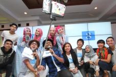 Google App Rilis Kartu...
