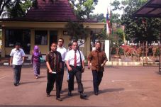 Denny Indrayana Penuhi...