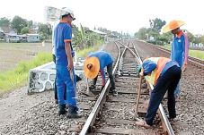 Jalur Kereta Rawan Ambles