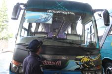 Pengusaha Bus Keluhkan...