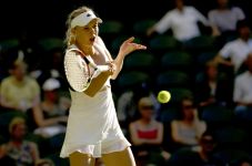 Wozniacki Harus Tangkal...