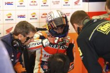 Lupakan Rossi-Marquez,...