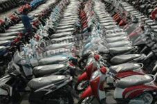 Target Penjualan Motor...