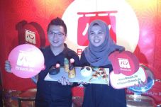 HUT ke-10, BreadLife...