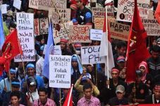 1.000 Buruh Siap Aksi...