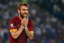 AS Roma Ke Indonesia,...