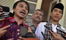 Roy Suryo Minta Presiden...