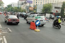 Jalur Masuk ke Paragon...