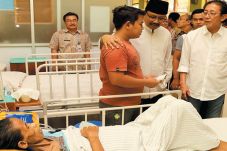 Keluarga Pasien Juga...