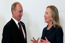 Hillary Clinton: Sosok...