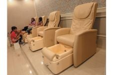 Tergila-Gila Kuku Cantik