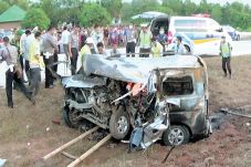 Tabrakan Maut di Tol...