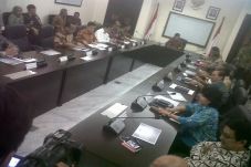 JK Pimpin Rapat Reformasi...