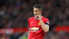 Van Persie Lolos Tes...