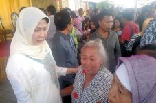 Dewanti Pede Akhiri...