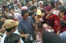 Ubah Pola Distribusi...