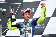 Rossi Ngaku Puas Finis...