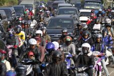 Puncak Arus Mudik di...