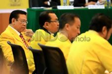Golkar Agung Gelar Rapat...