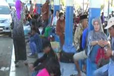 Seribu Calon Penumpang...