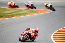 Tampil Kesetanan, Marquez...