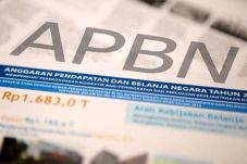 Proyek Kereta Cepat...