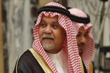Pangeran Saudi Kritik...