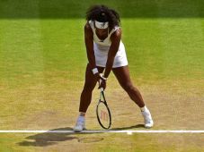 Ratu Tenis Dunia Dibekap...